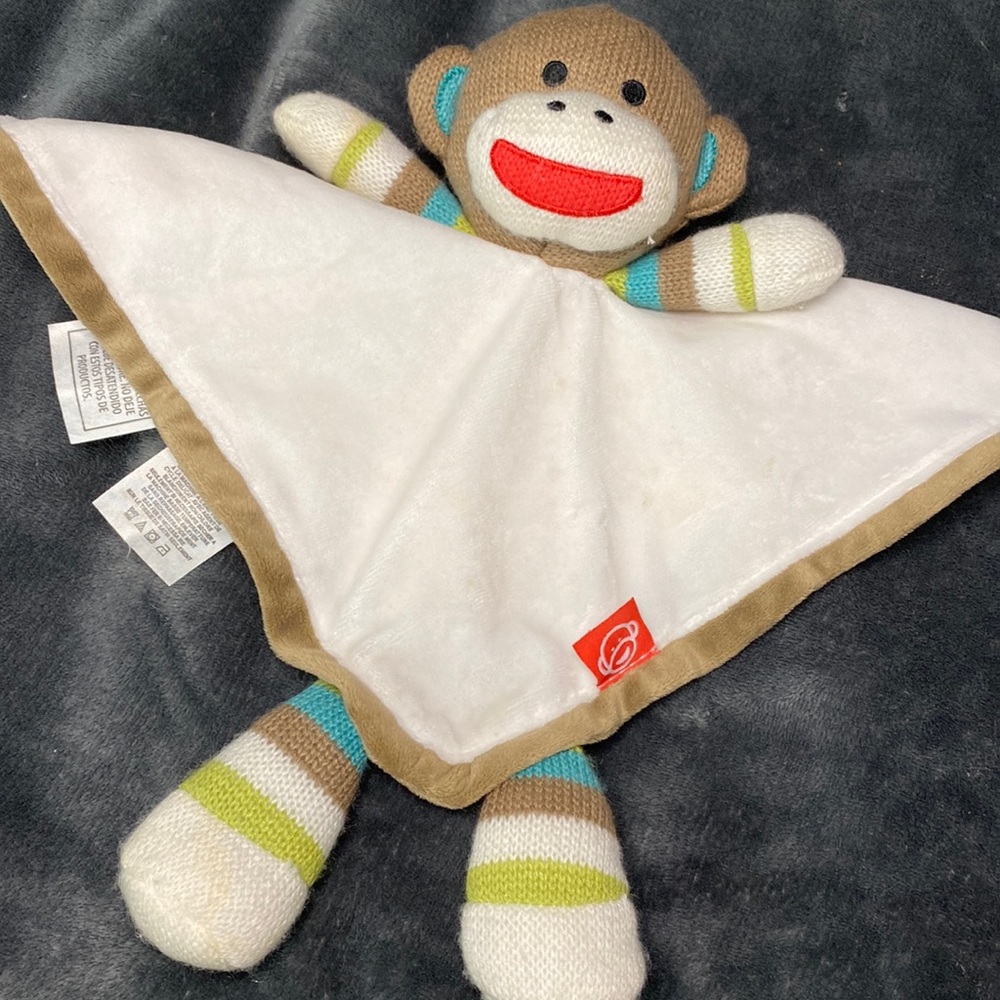 Baby monkey security blanket